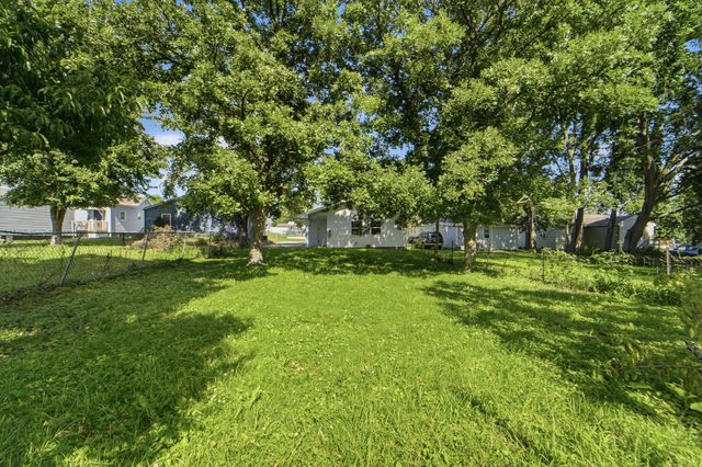 505 S 6th Street, Marshalltown, IA 50158