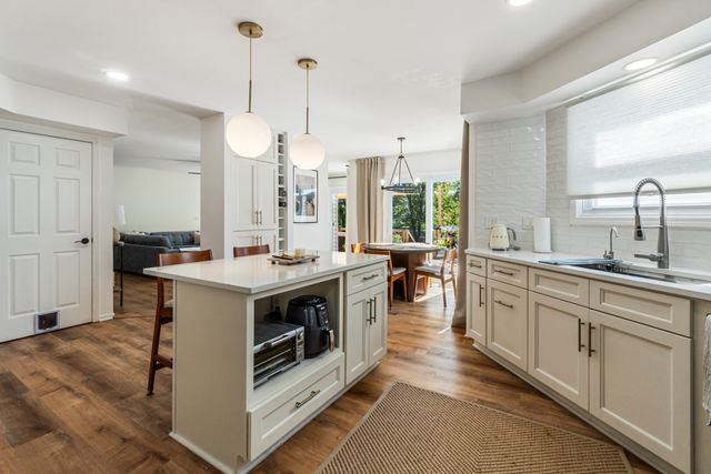 1251 Saddle Ridge Trail, Cary, IL 60013