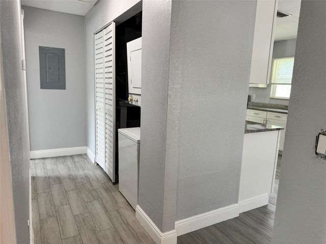 232 NW 9th Street, Pompano Beach, FL 33060