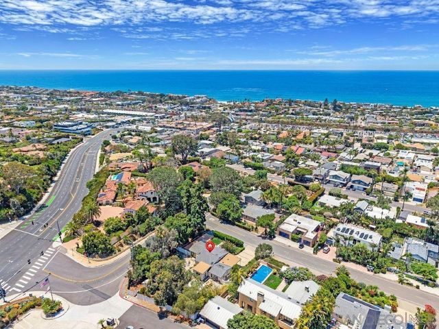 308 10 Glenmont Dr, Solana Beach, CA 92075