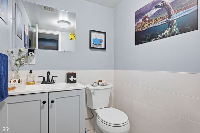 7805 N Alton Avenue, Indianapolis, IN 46268