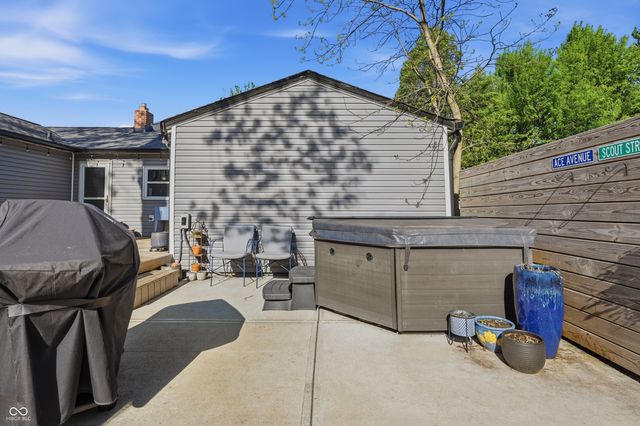 7805 N Alton Avenue, Indianapolis, IN 46268