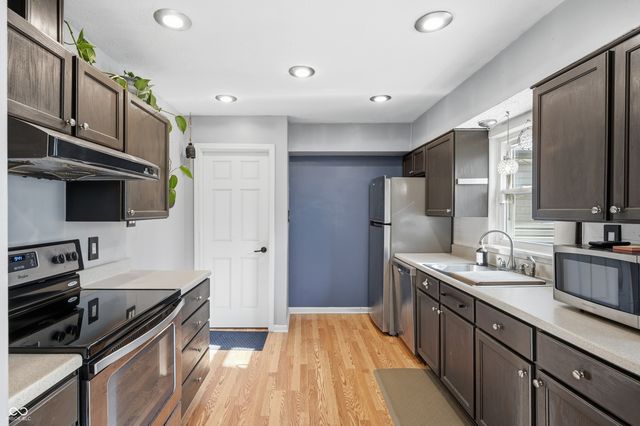 7805 N Alton Avenue, Indianapolis, IN 46268