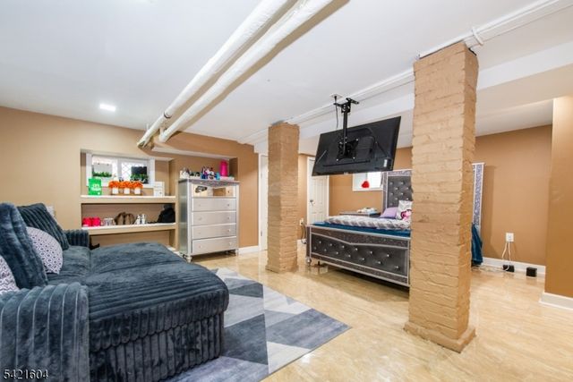 120 N Essex Ave, City Of Orange Twp., NJ 07050