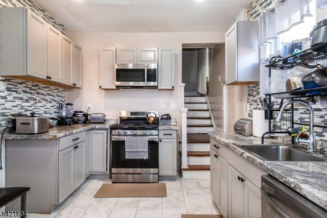 120 N Essex Ave, City Of Orange Twp., NJ 07050