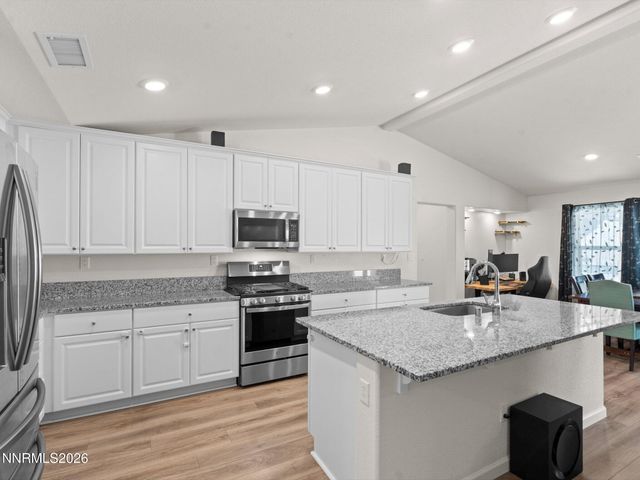 430 Sabino Canyon Road, Dayton, NV 89403