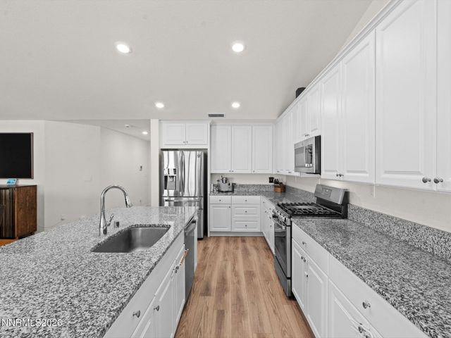 430 Sabino Canyon Road, Dayton, NV 89403