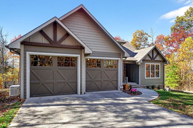 766 Eastridge Pass, Monterey, TN 38574