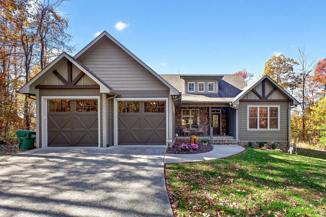 766 Eastridge Pass, Monterey, TN 38574