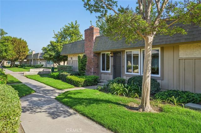 936 S Pearwood, Anaheim, CA 92806