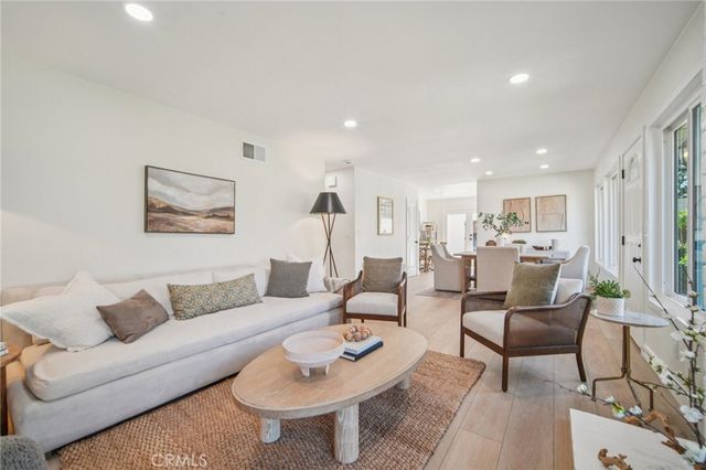 936 S Pearwood, Anaheim, CA 92806