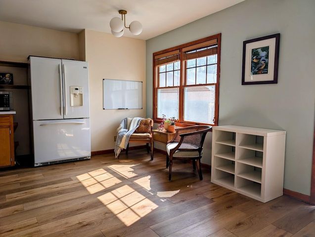 879 Grandon Avenue, Columbus, OH 43209