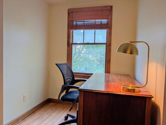 879 Grandon Avenue, Columbus, OH 43209