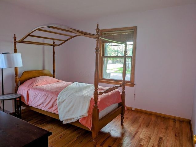 879 Grandon Avenue, Columbus, OH 43209
