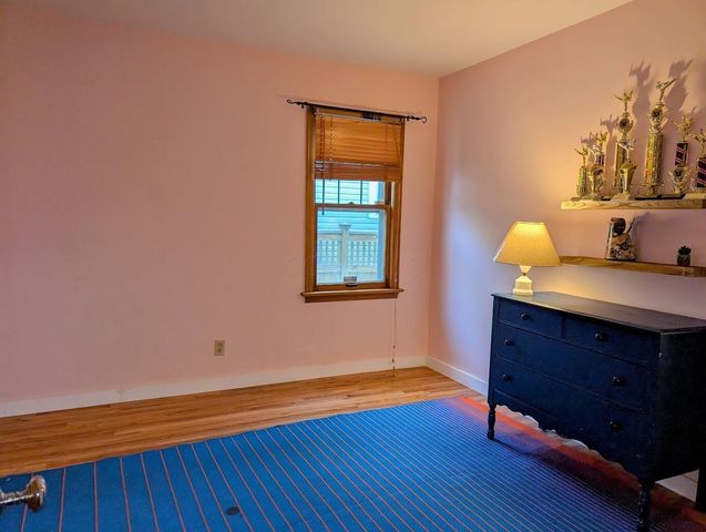879 Grandon Avenue, Columbus, OH 43209