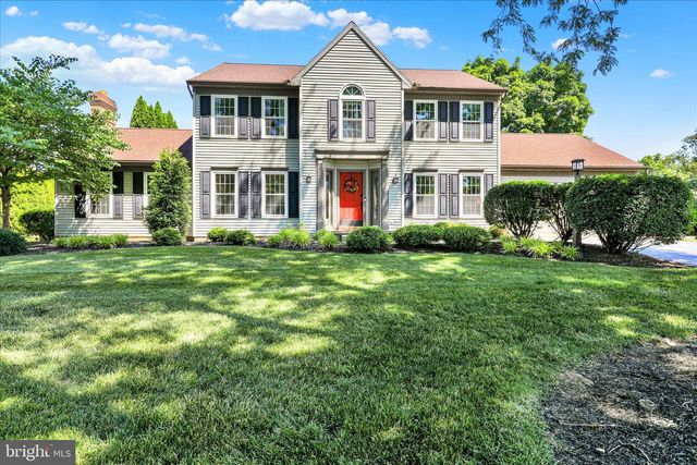 557 MAGNOLIA DR, Lititz, PA 17543