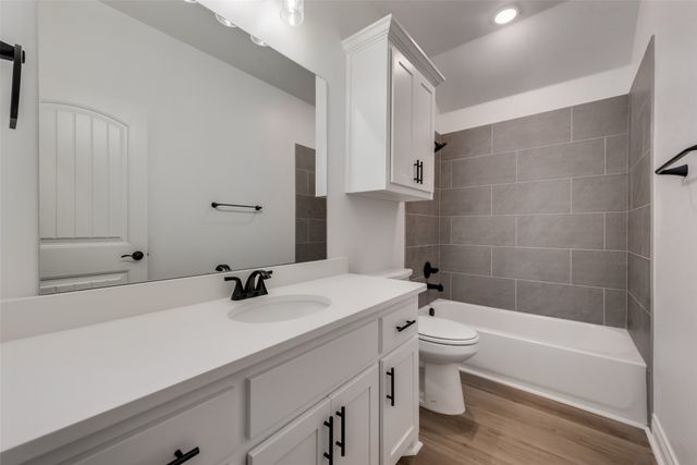 808 Hardaway Drive, Greenville, TX 75402