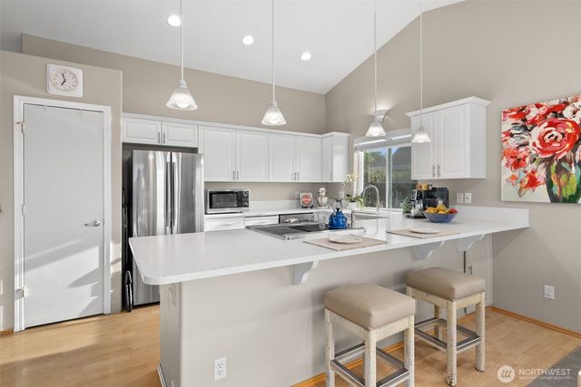 650 Medallion Place E, Port Orchard, WA 98366