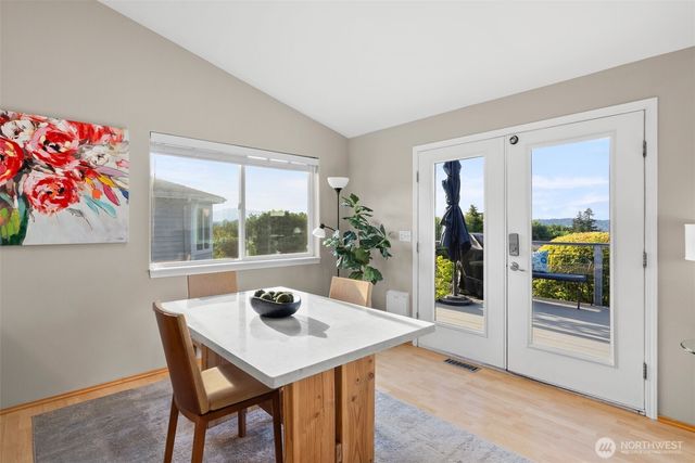 650 Medallion Place E, Port Orchard, WA 98366