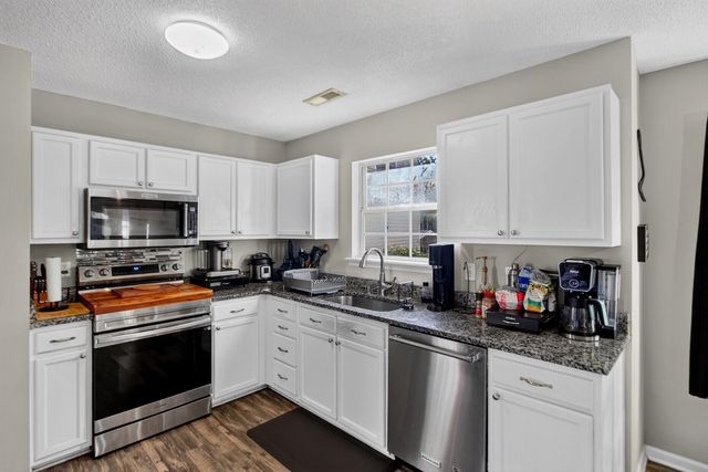 163 Ashton Drive, Goose Creek, SC 29445