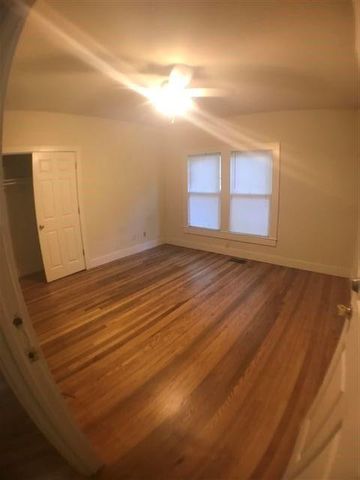 2710 Whitis Ave B, Austin, TX 78705