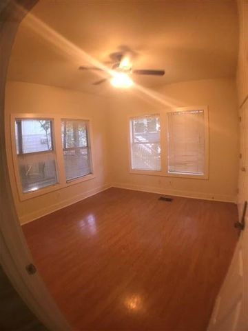 2710 Whitis Ave B, Austin, TX 78705
