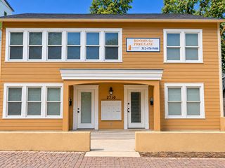 2710 Whitis Ave B, Austin, TX 78705