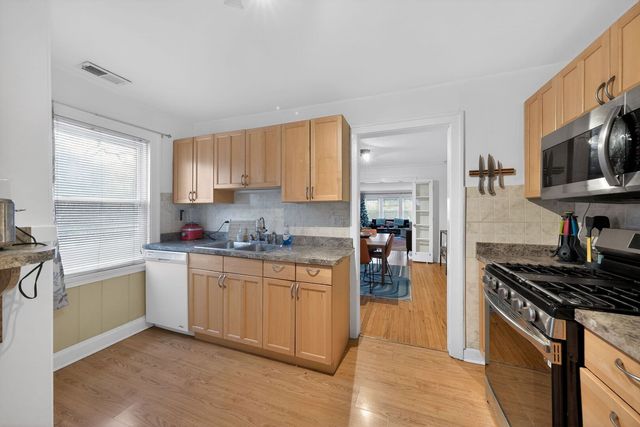 979 Vine Street, Winnetka, IL 60093