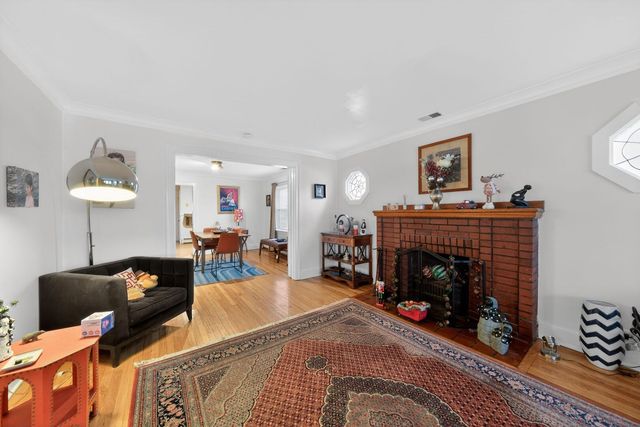 979 Vine Street, Winnetka, IL 60093