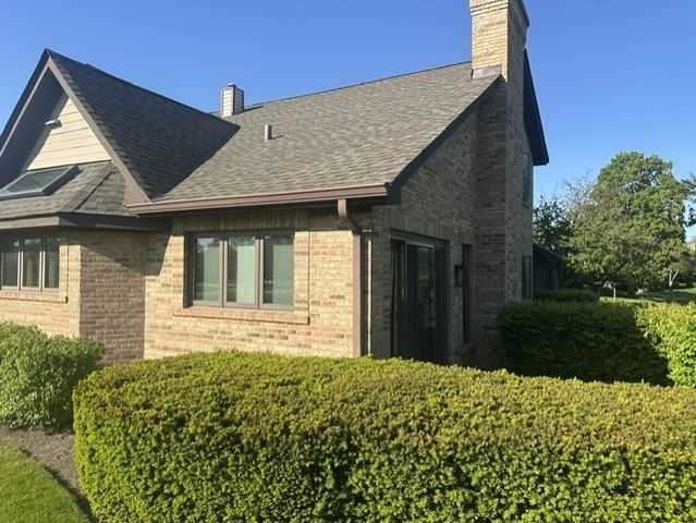 1767 Pebble Beach Drive, Hoffman Estates, IL 60169