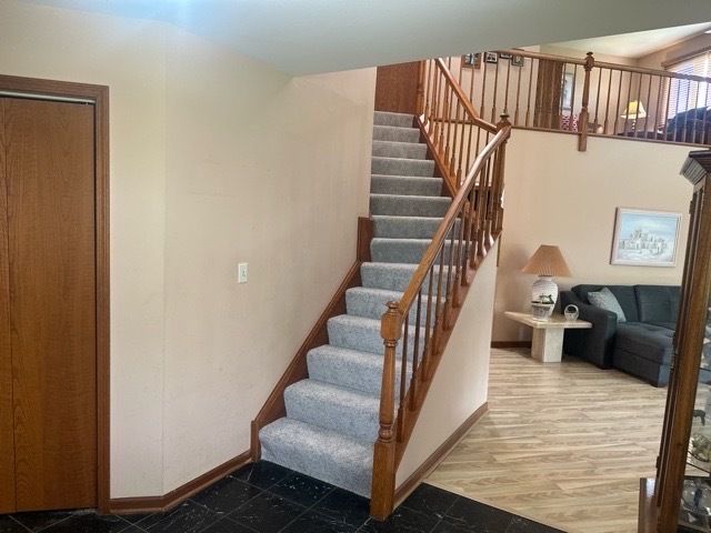 1767 Pebble Beach Drive, Hoffman Estates, IL 60169