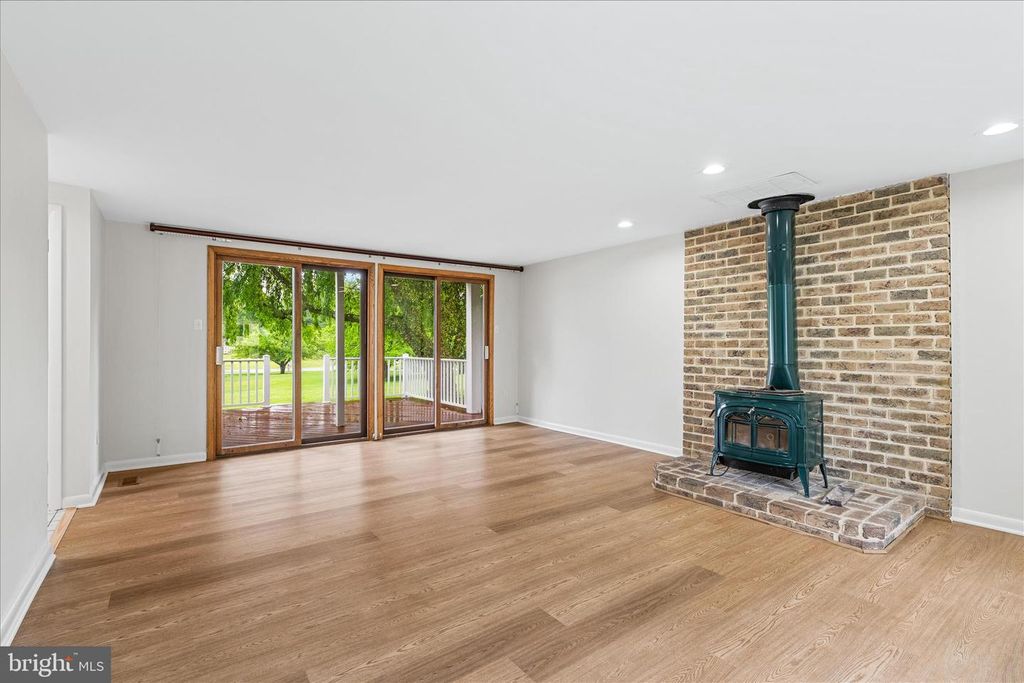 Image 26 of property listing at 7001 SLATE CT, Middletown, MD 21769