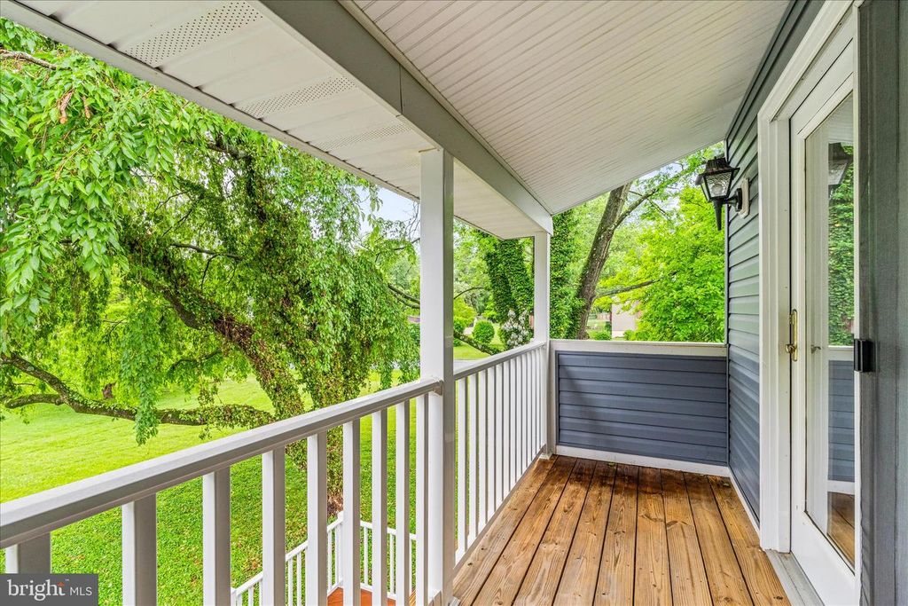 Image 37 of property listing at 7001 SLATE CT, Middletown, MD 21769