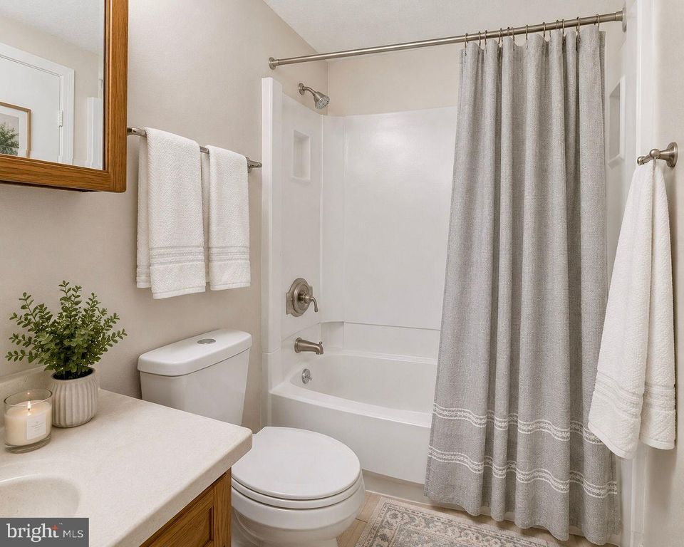Image 43 of property listing at 7001 SLATE CT, Middletown, MD 21769