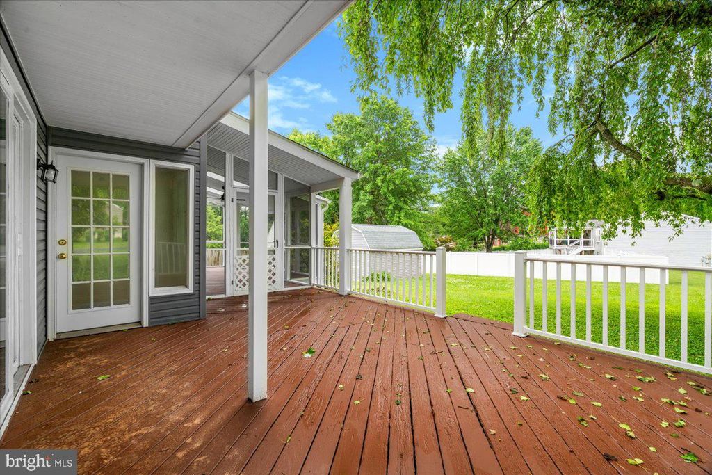 Image 53 of property listing at 7001 SLATE CT, Middletown, MD 21769