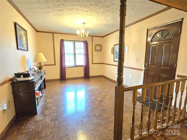 7141 Knobs Landing, Connelly Springs, NC 28612
