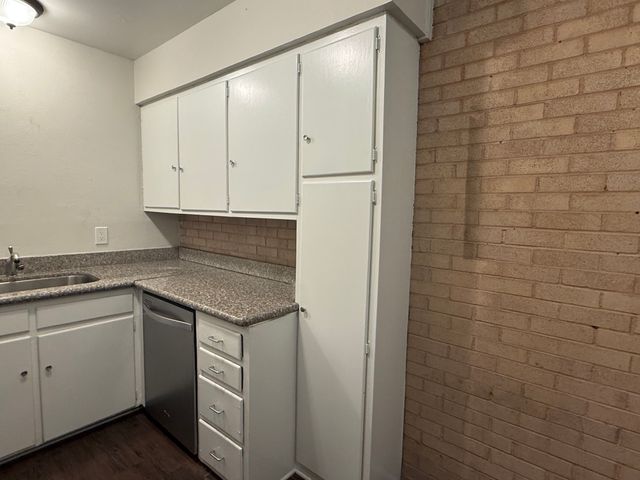 5004 Live Oak Street 106, Dallas, TX 75206