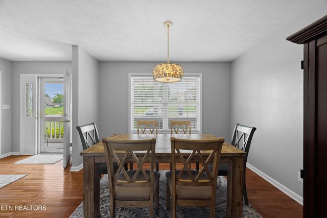 4705 E Hampton Blvd, Morristown, TN 37813