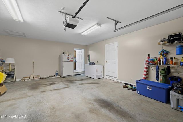 4705 E Hampton Blvd, Morristown, TN 37813