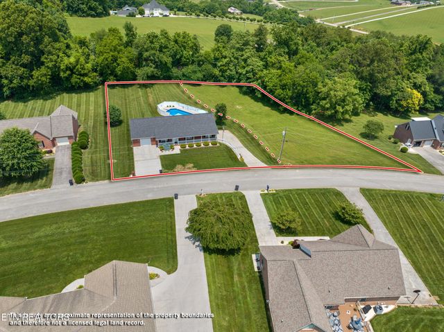 4705 E Hampton Blvd, Morristown, TN 37813