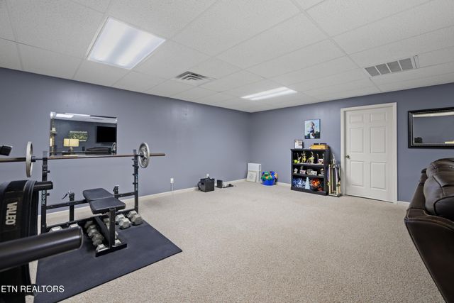 4705 E Hampton Blvd, Morristown, TN 37813