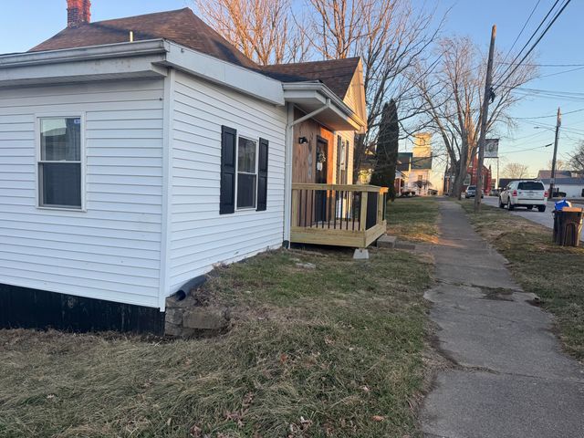 115 Woodward Avenue, Brooksville, KY 41004