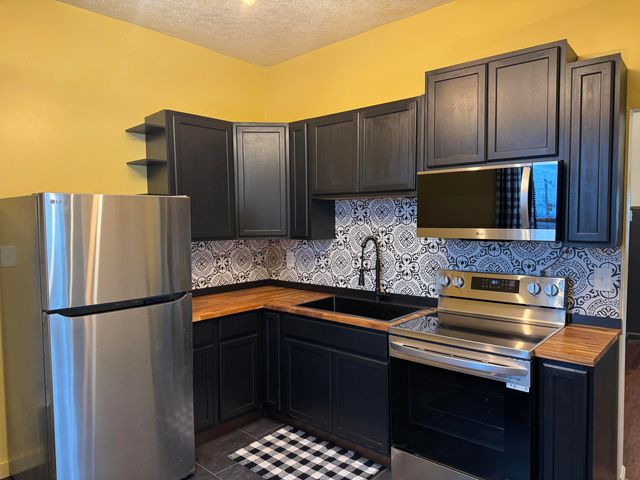 115 Woodward Avenue, Brooksville, KY 41004