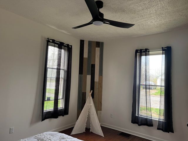 115 Woodward Avenue, Brooksville, KY 41004