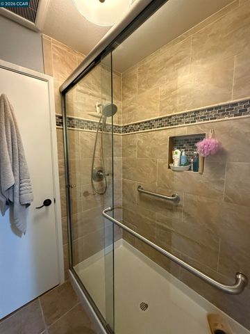 1036 Oak Grove Rd 105, Concord, CA 94518