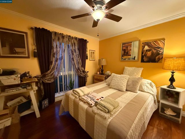 1036 Oak Grove Rd 105, Concord, CA 94518