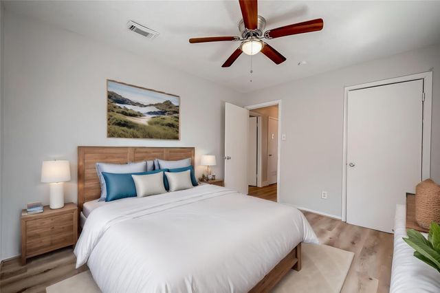 8814 Manus Street 5, Houston, TX 77093