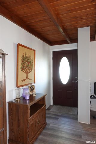 1450 BRIDGE Avenue, Galesburg, IL 61401