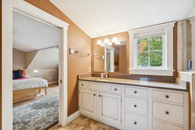 299 Mountain Road, Stowe, VT 05672