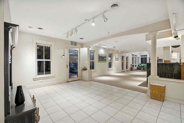 299 Mountain Road, Stowe, VT 05672